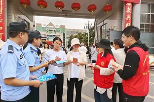 保罗-兰伯特：格拉利什并不好管理，我有时感觉像和鲨鱼一起游泳